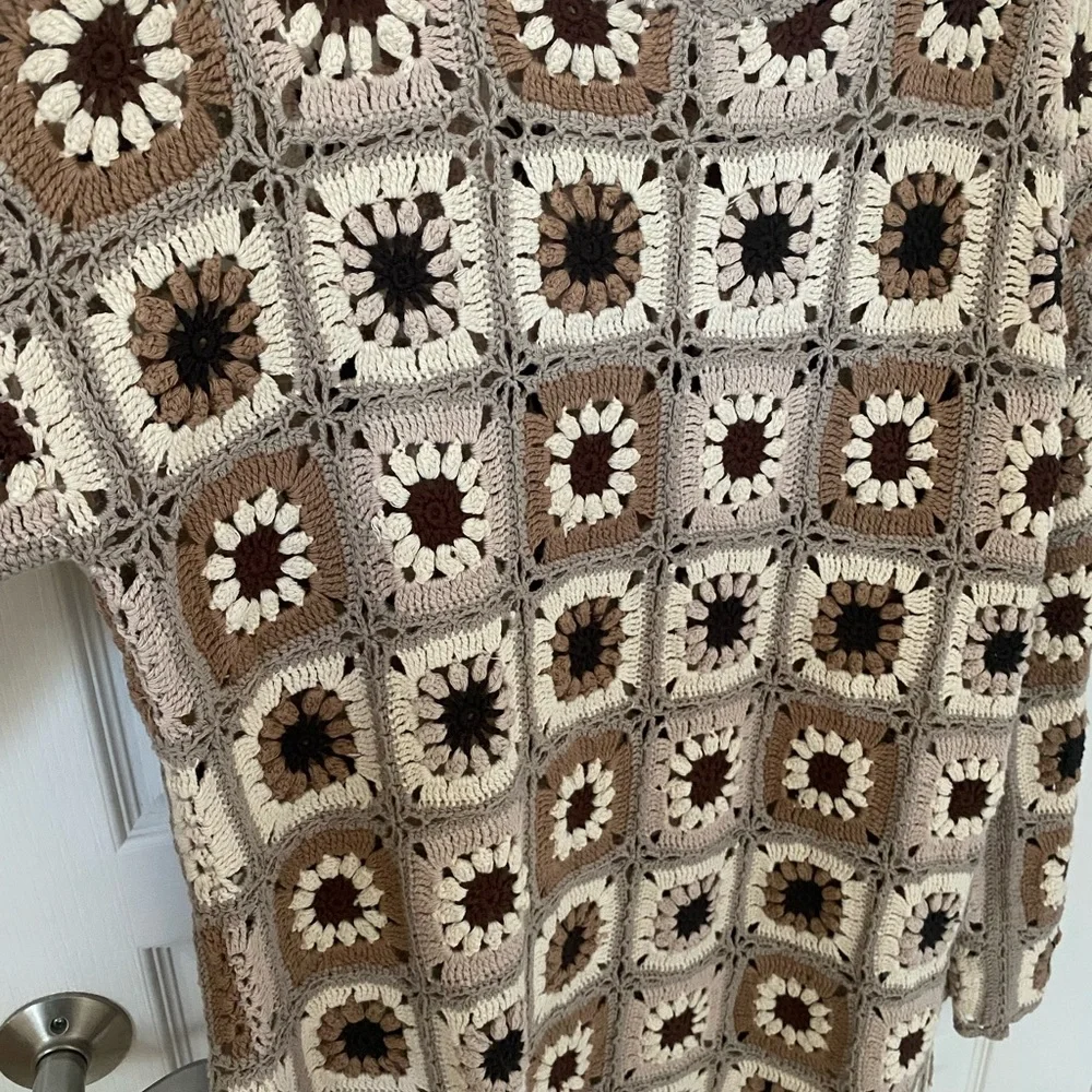 Show Me Your MuMu Crochet Coverup in Cream and Brown - Picture 5 of 7
